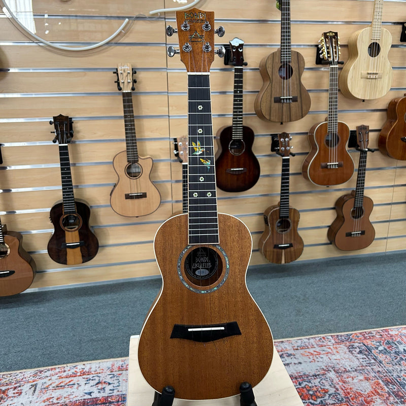 Bondi Hummingbird Concert Ukulele